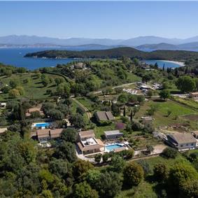 3 bedroom villa with pool in Kassiopi, Corfu, sleeps 7